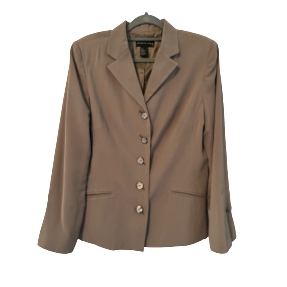 august silk Jackets & Blazers - August Silk Blazer w/ Cool Buttonhole Detail and Buttons Size Large Work